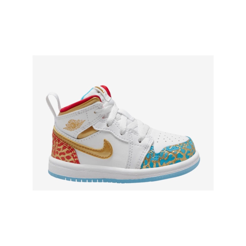 Nike Jordan 1 Mid Sneaker School NC to Chi (TD) - size 3C